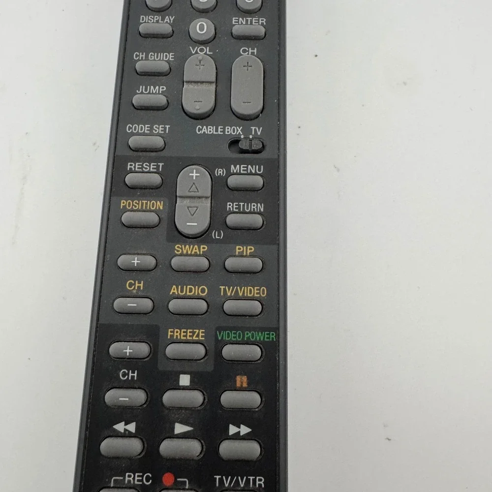 Sony Remote Control RM-Y118 Trinitron Universal Commander Black TV VTR Cable